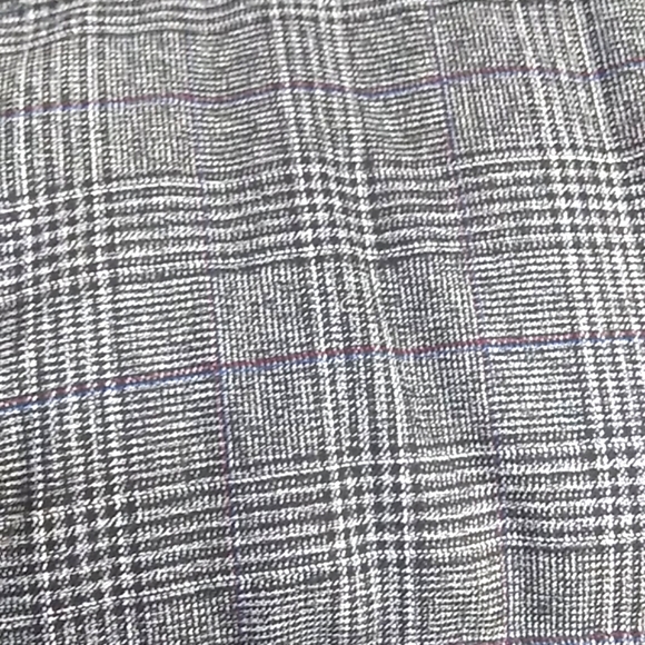 New BCBGeneration plaid puffer coat - Picture 4 of 7